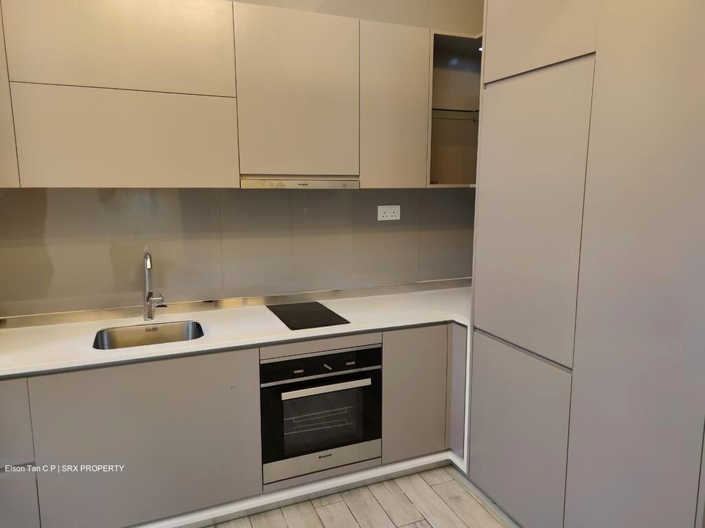 J Gateway (D22), Condominium #517194501